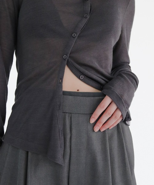 lit(リット)の「Front Curve Cut Cardigan(Tシャツ/カットソー・レディース・チャコールグレー/セージグリーン/アイボリー・FREE)」の14枚目の写真
