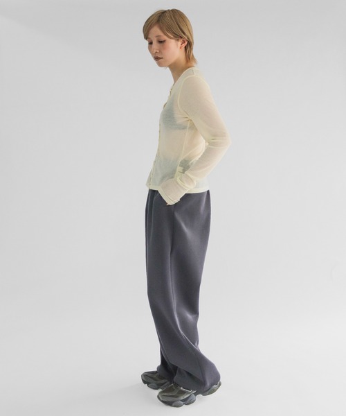 lit(リット)の「Front Curve Cut Cardigan(Tシャツ/カットソー・レディース・チャコールグレー/セージグリーン/アイボリー・FREE)」の5枚目の写真