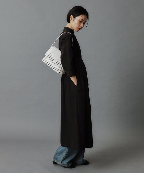 HIROKO HAYASHI(ヒロコハヤシ)の「FRANGIA(フランジャ)ショルダーバッグ(ショルダーバッグ・レディース・ホワイト系/ブラック/シルバー・00)」の13枚目の写真