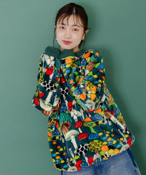 ScoLar（スカラー）の「153696：スカラー柄展開フランネルプルオーバー（Tシャツ/カットソー・レディース・ブラック/グリーン・M）」の7枚目の写真