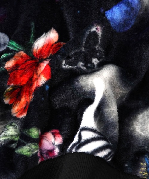 ScoLar（スカラー）の「153696：スカラー柄展開フランネルプルオーバー（Tシャツ/カットソー・レディース・ブラック/グリーン・M）」の15枚目の写真