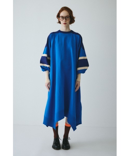ヘリンドットサイ ラインスリーブニットドレス ニットワンピ※新品※ HeRIN.CYE（ヘリンドットサイ）の「Line sleeve knit dress ライン