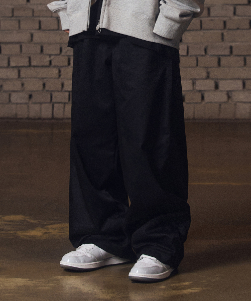 F.ILLUMINATE(フィルミネイト)の「ワンタックカーゴパンツ-ブラック(その他パンツ・レディース・その他・MEDIUM/LARGE/X-LARGE)」の1枚目の写真