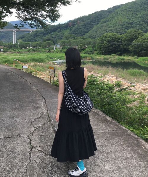 MOAA(モア)の「ソフトフレアロングスカート(ブラック)(スカート・レディース・その他・SMALL/MEDIUM)」の7枚目の写真