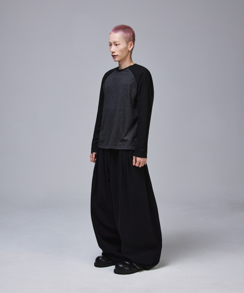 SCALLYWAG（スカリーワグ）の「クロップラグランロングスリーブ[ブラックチャコール]（Tシャツ/カットソー・レディース・その他・MEDIUM/LARGE）」の12枚目の写真