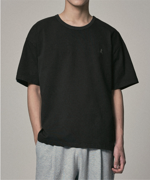 Verdnt（バーダント）の「オリジナルバードロゴ刺繍Tシャツ[ガーメントブラック]（Tシャツ/カットソー・レディース・ライトブラック・SMALL/MEDIUM/LARGE）」の8枚目の写真