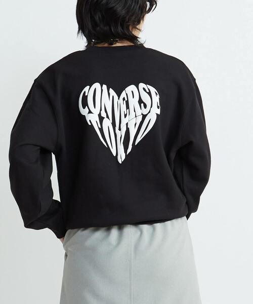 CONVERSE TOKYO(コンバーストウキョウ)の「HEART LOGO BACKPRINT SWEAT(スウェット・レディース・杢グレー/ブラック/ホワイト・FREE)」の1枚目の写真