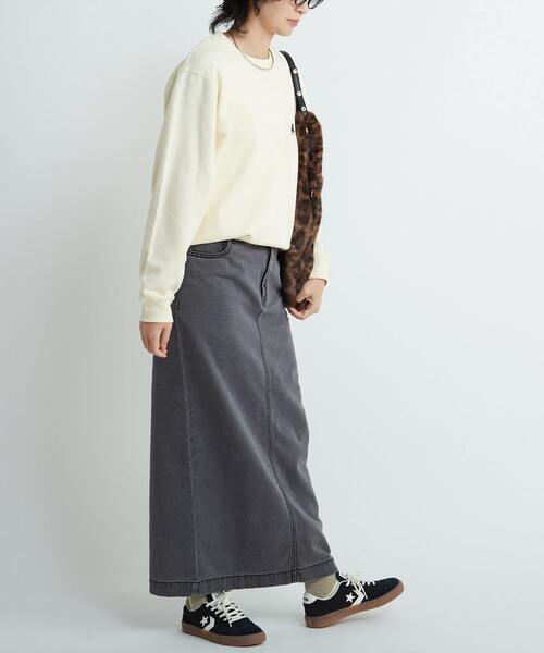 CONVERSE TOKYO(コンバーストウキョウ)の「HEART LOGO BACKPRINT SWEAT(スウェット・レディース・杢グレー/ブラック/ホワイト・FREE)」の22枚目の写真