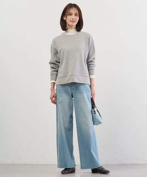 J.PRESS(ジェイプレス)の「ラメ裏毛 カットソー(Tシャツ/カットソー・レディース・アイボリー系/ライトグレー系・T13)」の11枚目の写真