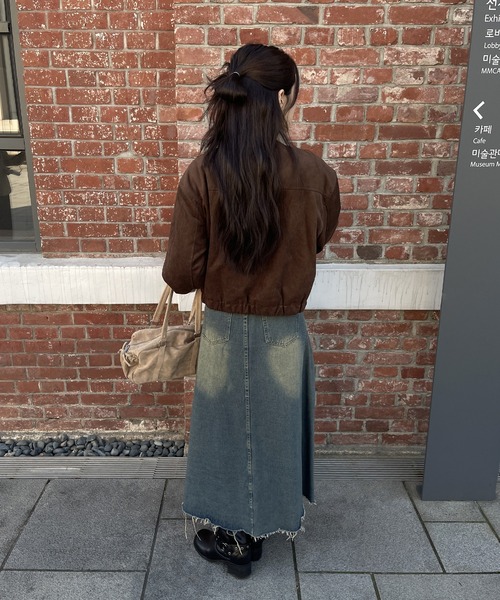 UNE MANSION（ユヌマンション）の「【ハイネック＆襟ありを楽しめる2way仕様】ふわふわインナームートンブルゾン/フライトジャケット（ブルゾン・レディース・ベージュ/ブラウン/キャメル・FREE）」の15枚目の写真