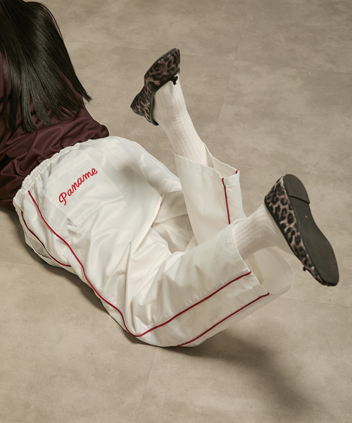 PARIS SAINT-GERMAIN（パリサンジェルマン）の「【Paris Saint-Germain / パリ・サン＝ジェルマン】JP Iconic Satin Pants（その他パンツ・メンズ・ホワイト/ネイビー・MEDIUM/LARGE）」の16枚目の写真