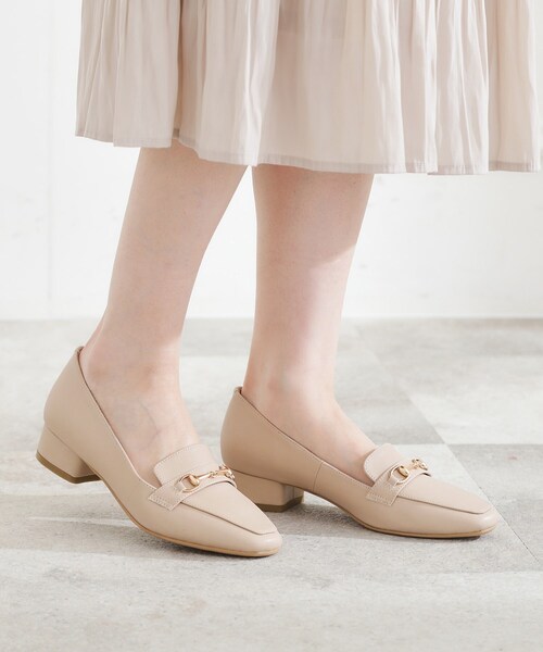 grove（グローブ）の「ビットヒールローファー（パンプス・レディース・ブラック/ライトベージュ・M/L/S）」の8枚目の写真