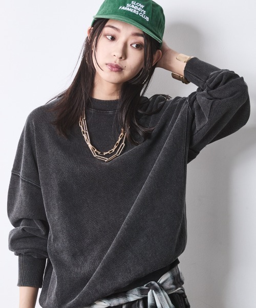 CHIC STYLE(シックスタイル)の「硫化染ビッグシルエットスウェット<大きいサイズ有>シックスタイル(スウェット・レディース・チャコール/グレー系・M/L/LL/3L/4L/5L)」の2枚目の写真