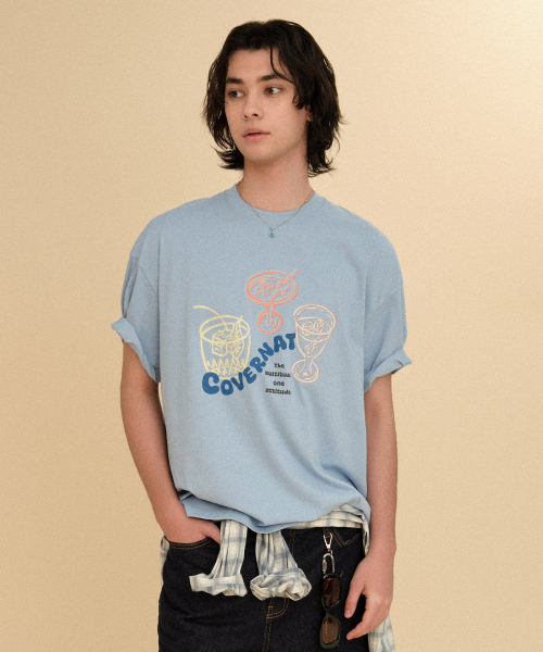 COVERNAT(カバーナット)の「クールコットンキッチカクテルグラフィックTシャツ Blue(Tシャツ/カットソー・レディース・その他・X-SMALL/SMALL/MEDIUM/LARGE/X-LARGE/XX-LARGE)」の5枚目の写真