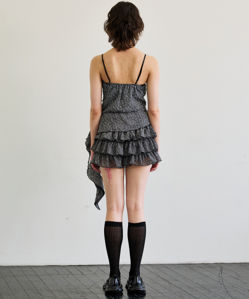 ARI(アリ)の「LEOPARD FRILL SLEEVELESS TOP / GRAY(シャツ/ブラウス・レディース・グレー・FREE)」の4枚目の写真