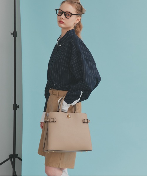 antic rag(アンティックラグ)の「Calbin カルビン(ハンドバッグ・レディース・ブラック/ベージュ・FREE)」の11枚目の写真