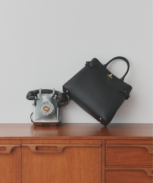 antic rag(アンティックラグ)の「Calbin カルビン(ハンドバッグ・レディース・ブラック/ベージュ・FREE)」の10枚目の写真