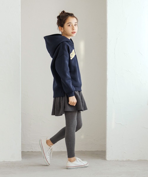 coca（coca）（コカ）の「【WEB限定セール】キッズ　親子お揃い裏起毛刺繍ロゴパーカー（パーカー・キッズ・ライトグレー/ネイビー・120/130/140/150）」の5枚目の写真