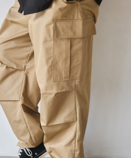 NewAnce(ニュアンス)の「【NewAnce】Over Cargo Pants /オーバーカーゴパンツ -オリジナルツイルシリーズ-(カーゴパンツ・メンズ・ブラック/ベージュ・S/M/L)」の5枚目の写真