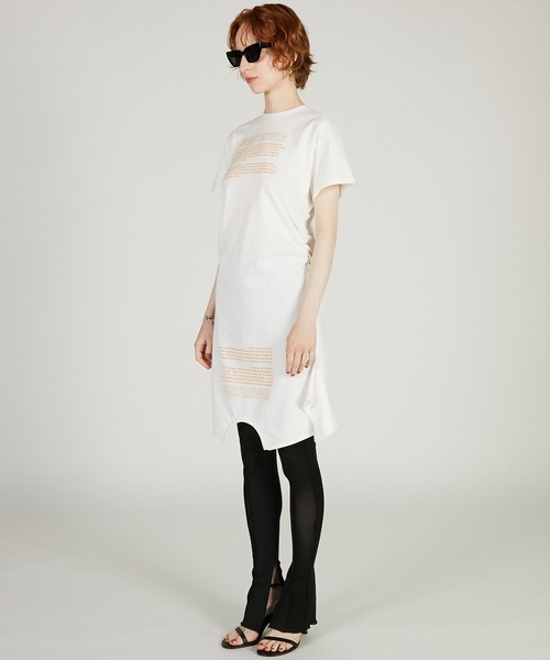 PRANK PROJECT（プランクプロジェクト）の「【2026Spring Pre-Order】カットシンメプリントT / Inverted Tee Dress（Tシャツ/カットソー・レディース・チャコールグレー/ホワイト・FREE）」の10枚目の写真