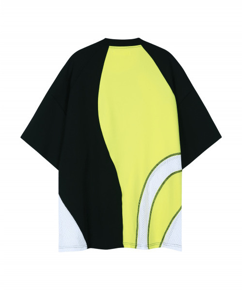 ORDINARY PEOPLE（オーディナリーピープル）の「[ADIDAS REWORK SERIES] カーブドアシメトリックラグビーTシャツ ブラック（Tシャツ/カットソー・メンズ・ブラック・FREE）」の4枚目の写真