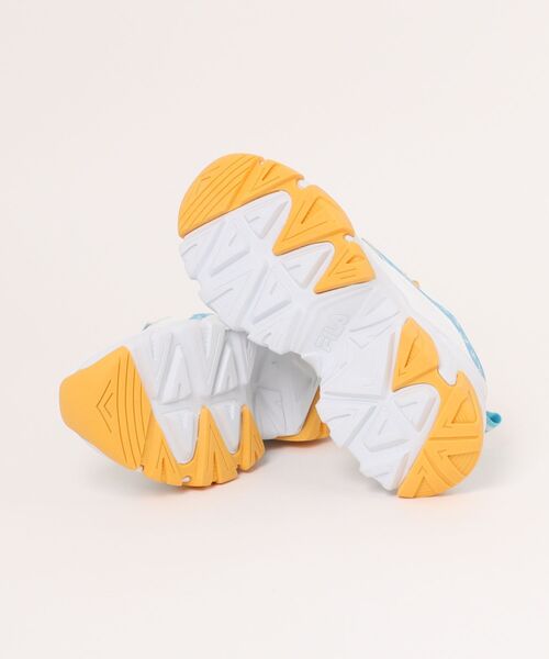 FILA（フィラ）の「【FILA】Infinito 限定モデル（スニーカー・レディース・ホワイト×ブルー・23.0cm/23.5cm/24.0cm/24.5cm/25.0cm）」の3枚目の写真