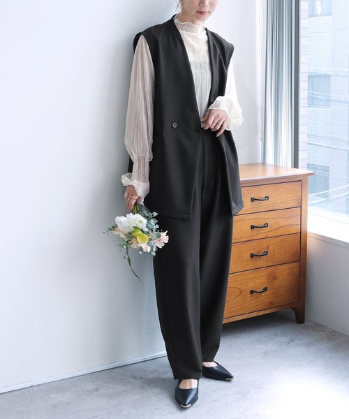 reca（レカ）の「ノーカラーベスト×カーブパンツ2点セット（スーツセット・レディース・グレー/ブラック・L/M）」の5枚目の写真