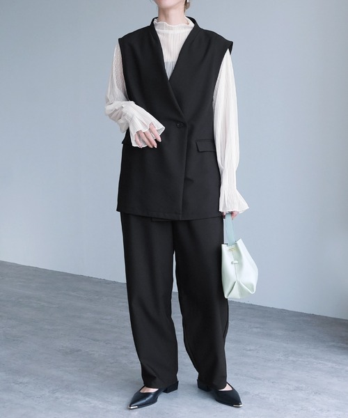 reca（レカ）の「ノーカラーベスト×カーブパンツ2点セット（スーツセット・レディース・グレー/ブラック・L/M）」の3枚目の写真