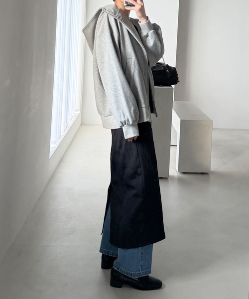 mysty woman（ミスティウーマン）の「フラワージャガードキャミワンピース 645143（ワンピース・レディース・アイボリー/ブラック・FREE）」の4枚目の写真