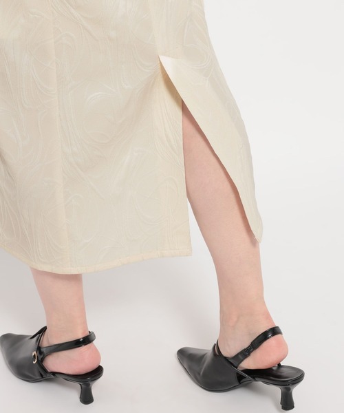 mysty woman（ミスティウーマン）の「フラワージャガードキャミワンピース 645143（ワンピース・レディース・アイボリー/ブラック・FREE）」の16枚目の写真