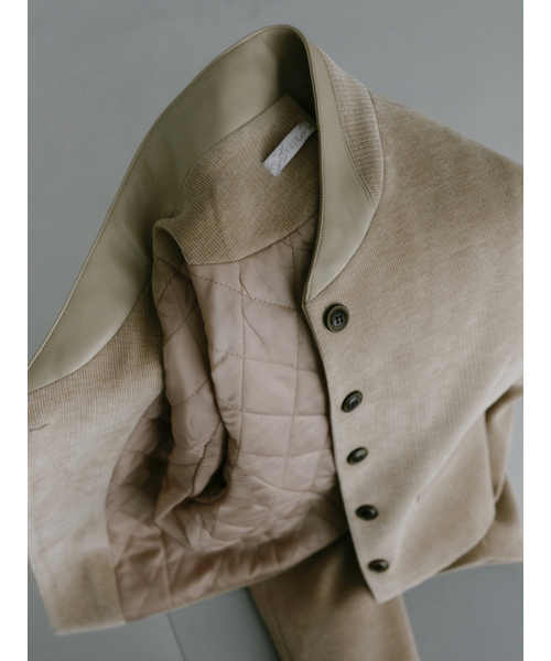 Yuje（ユジェ）の「CODUROY PADDING JACKET (2color)（その他アウター・レディース・ブラック/Beige・FREE）」の11枚目の写真