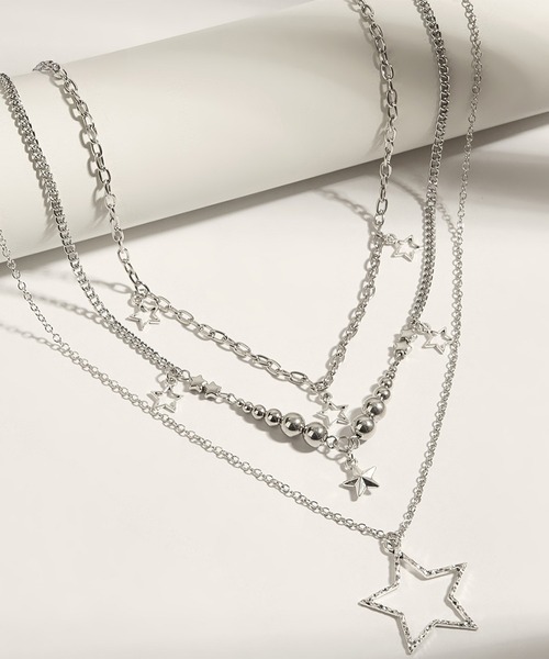 Revo.(レボ)の「Y2K スターモチーフ レイヤード 3連 チェーンネックレス(ネックレス・レディース・シルバー・FREE)」の10枚目の写真