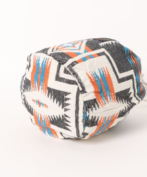 PENDLETON（ペンドルトン）の「【PENDLTON:ペンドルトン】PWM JQ Draw Pouch Chacoal/巾着バッグ（ハンドバッグ・レディース・ネイビー・FREE）」の4枚目の写真