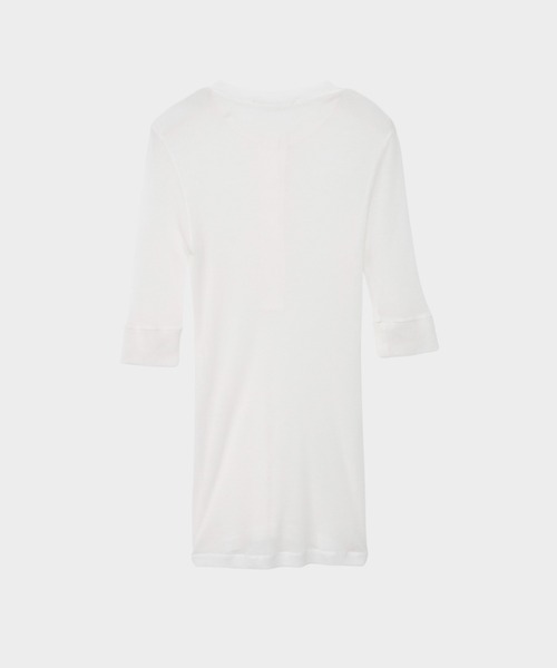 CINOH（チノ）の「SLIM SHEER HENLEY TOP（Tシャツ/カットソー・レディース・ブラック/ブルー/ホワイト・38）」の13枚目の写真
