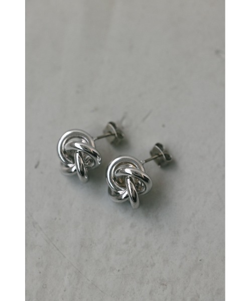 STYLEMIXER（スタイルミキサー）の「ノットモチーフピアス（ピアス（両耳用）・レディース・ゴールド/シルバー・FREE）」の16枚目の写真