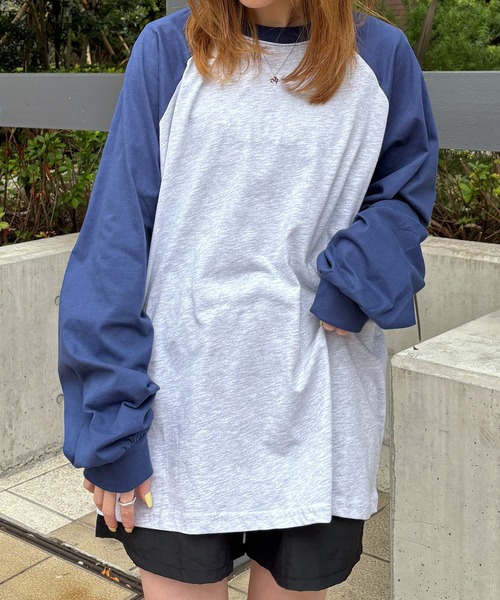 ISOOK(アイスー)の「【ISOOK / アイスー】オーバーサイズラグランTシャツ / ラグランスリーブ シンプルTシャツ ビッグシルエット ロンT 長袖 ルーズ 春トップス 春服 ZOZOTOWN限定(Tシャツ/カットソー・レディース・ネイビー/レッド/ブラック・FREE)」の1枚目の写真