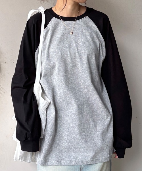 ISOOK(アイスー)の「【ISOOK / アイスー】オーバーサイズラグランTシャツ / ラグランスリーブ シンプルTシャツ ビッグシルエット ロンT 長袖 ルーズ 春トップス 春服 ZOZOTOWN限定(Tシャツ/カットソー・レディース・ネイビー/レッド/ブラック・FREE)」の11枚目の写真
