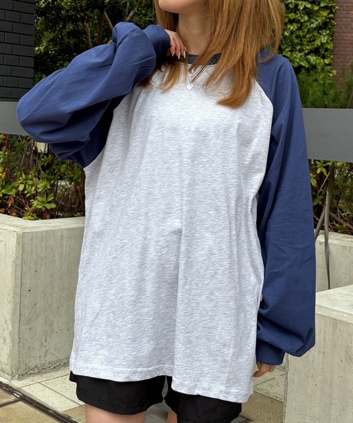 ISOOK(アイスー)の「【ISOOK / アイスー】オーバーサイズラグランTシャツ / ラグランスリーブ シンプルTシャツ ビッグシルエット ロンT 長袖 ルーズ 春トップス 春服 ZOZOTOWN限定(Tシャツ/カットソー・レディース・ネイビー/レッド/ブラック・FREE)」の6枚目の写真