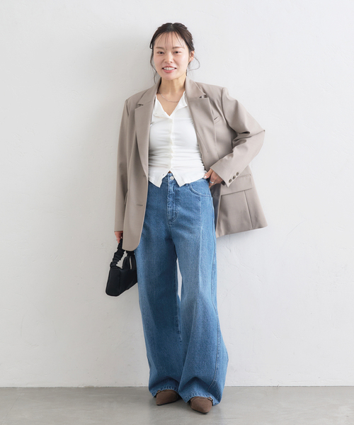 U by SPICK&SPAN（ユーバイスピックアンドスパン）の「ルーズタックバギーデニム（デニムパンツ・レディース・ブルー/サックスブルー・38/36/34）」の3枚目の写真