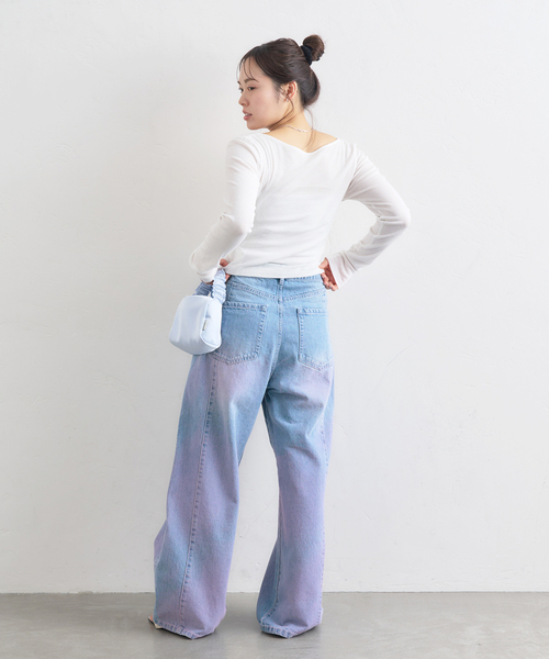 U by SPICK&SPAN（ユーバイスピックアンドスパン）の「ルーズタックバギーデニム（デニムパンツ・レディース・ブルー/サックスブルー・38/36/34）」の20枚目の写真