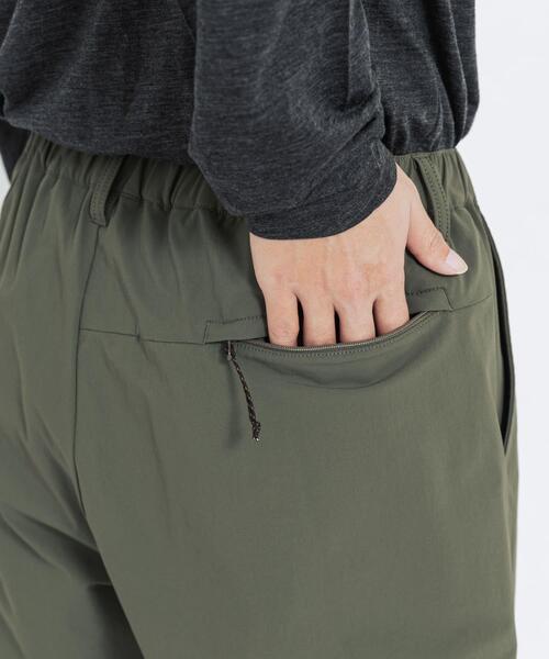 EKAL(エカル)の「HIKE PANTS(その他パンツ・メンズ・チャコールグレー/オリーブ・MEDIUM/LARGE/X-LARGE)」の14枚目の写真