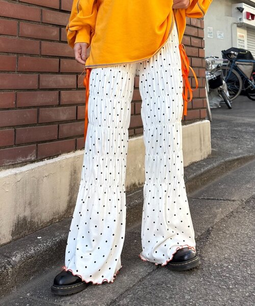 CIAOPANIC TYPY(チャオパニックティピー)の「【HELLO.SANFRANCISCO/ハローサンフランシスコ】ドット柄シャーリングパンツ(その他パンツ・レディース・ホワイト/ブラック・SMALL/MEDIUM)」の3枚目の写真