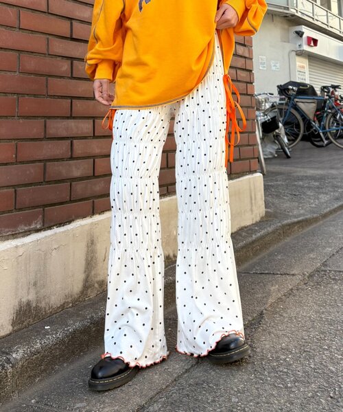 CIAOPANIC TYPY(チャオパニックティピー)の「【HELLO.SANFRANCISCO/ハローサンフランシスコ】ドット柄シャーリングパンツ(その他パンツ・レディース・ホワイト/ブラック・SMALL/MEDIUM)」の4枚目の写真