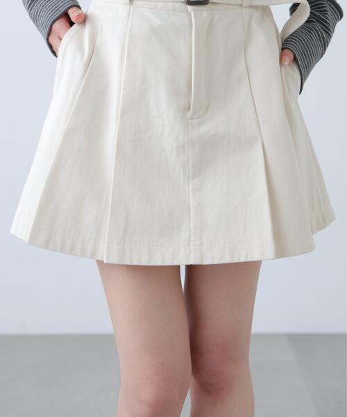 FREE'S MART(フリーズマート)の「◆〈セットアップ対応〉ベルト付きプリーツミニスカート(スカート・レディース・ベージュ/ホワイト・MEDIUM/SMALL)」の17枚目の写真