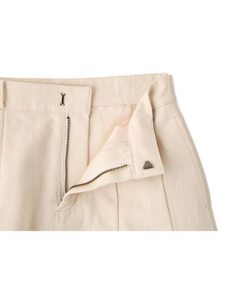 FREE'S MART(フリーズマート)の「◆〈セットアップ対応〉ベルト付きプリーツミニスカート(スカート・レディース・ベージュ/ホワイト・MEDIUM/SMALL)」の19枚目の写真