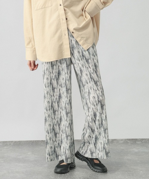 GLOBAL WORK（グローバルワーク）の「セルフカットプリーツパンツ/638599（その他パンツ・レディース・ブラック/ブラウン/オフホワイト/ダークグレー/ミント/ネイビー・LARGE/MEDIUM）」の2枚目の写真