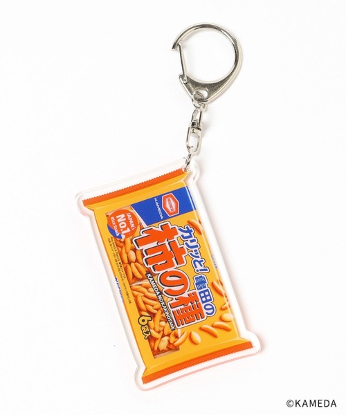 LEPSIM（レプシィム）の「【亀田の柿の種】アソートチャーム　658977（キーホルダー・レディース・グリーン/ピンク/オレンジ・ONE SIZE）」の3枚目の写真