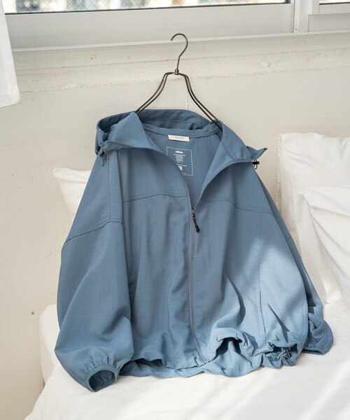 FREAK'S STORE(フリークスストア)の「限定展開 <UVカット・接触冷感・吸水速乾>AiRide(エアライド)フルジップパーカー(その他アウター・レディース・ブラック/ベージュ/ネイビー/オリーブ/ブルー/コーラルピンク・フリ-)」の5枚目の写真