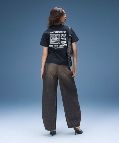 X-girl(エックスガール)の「X-girl HISTORY S/S TEE(Tシャツ/カットソー・レディース・ブラック/ホワイト・S/M/L)」の4枚目の写真