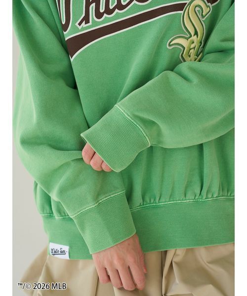 SNIDEL（スナイデル）の「【MLB】Sustainableハーフジップスウェット（スウェット・レディース・グレー/ピンク/グリーン・F）」の14枚目の写真